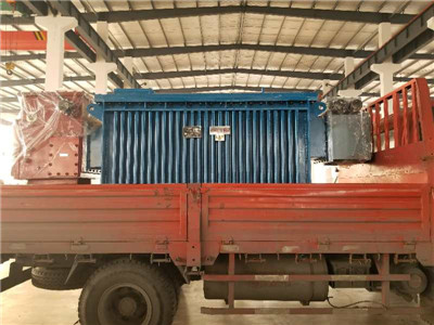 西安客戶專車來廠考察自提礦用變壓器